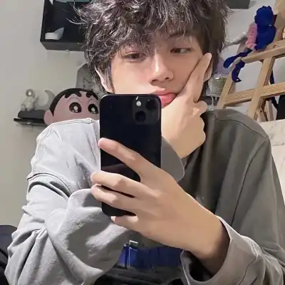 訾幻灵 訾幻灵